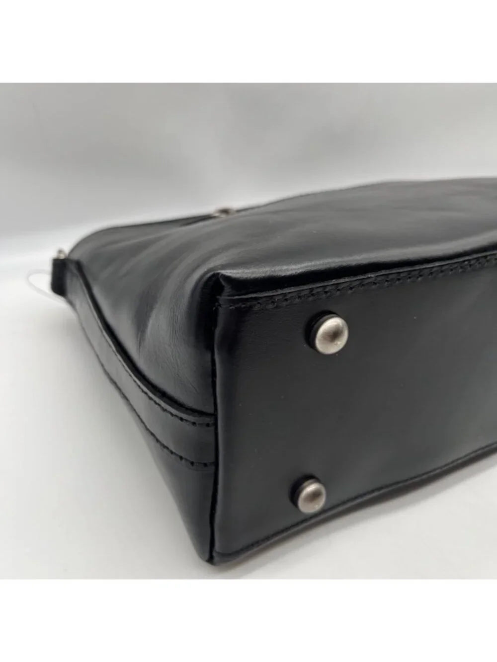 Patricia Nash Betta Medium Leather Crossbody - Picture 7 of 11